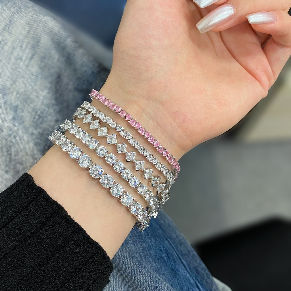 [AuraEcho]0.5 Carat Ornate Princess Cut Daily Bracelet