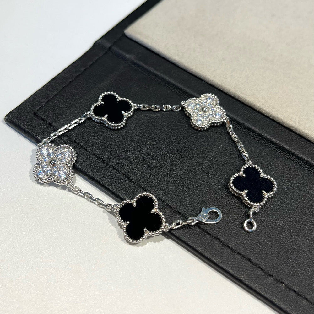 [AuraEcho]CLOVER 5 MOTIF ONYXS DIAMOND BRACELET SILVER